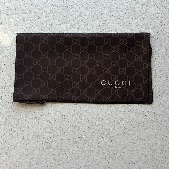 NWOT Gucci Silk Scarf - Picture 3 of 10